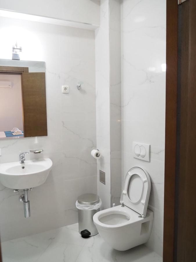 Urban Apartments Sutomore Luaran gambar