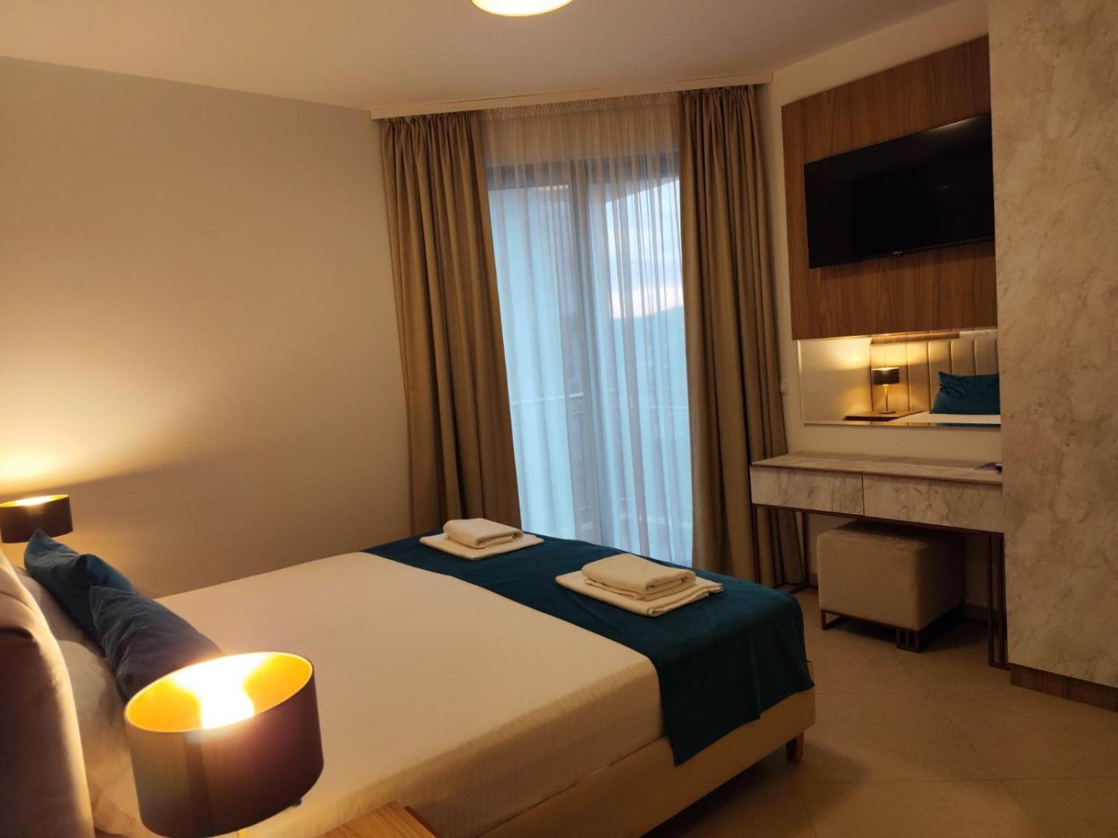 Urban Apartments Sutomore Luaran gambar